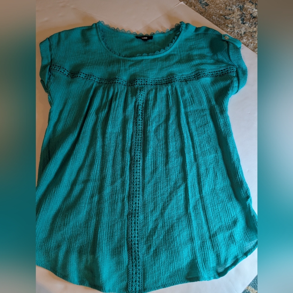 Mine Teal Lace Pull Over Accent Blouse Large